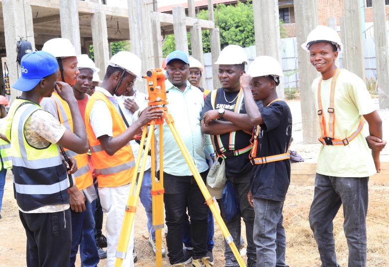 Image des étudiants en travaux pratiques