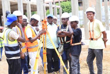 Image des étudiants en travaux pratiques